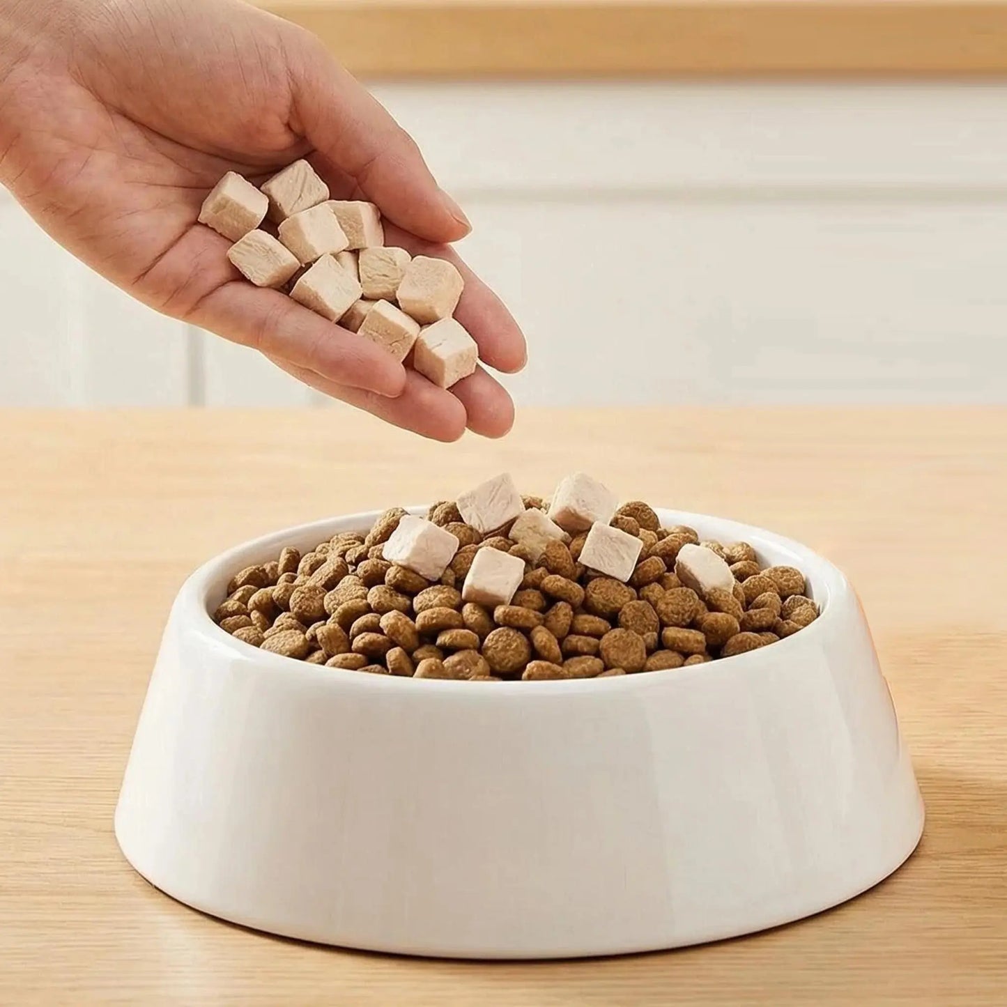 Helety Pet Premium Freeze-Dried Chicken Breast Cubes - 100% Pure Natural Single-Ingredient High-Protein Dog Treats, Food Topper & Training Reward for Dogs